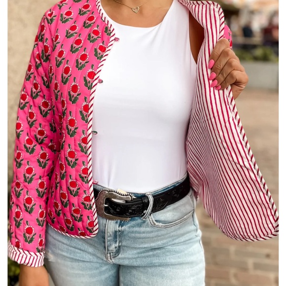 🌺Ready to Bloom Cotton Quilted Jacket Reversible jacket Inside Stripes viral - Picture 8 of 8